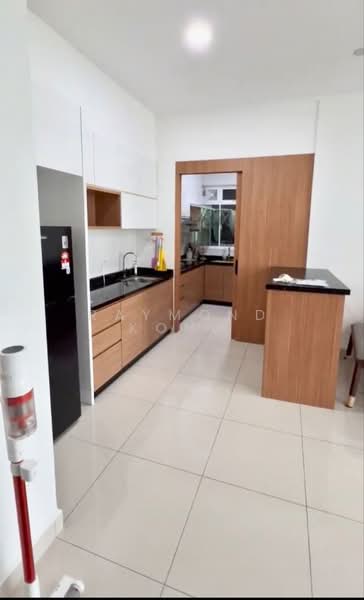 Service Residence for Sale at Skysuites @ Meldrum Hills - Raymond Kong - PropertyGuru.com.my