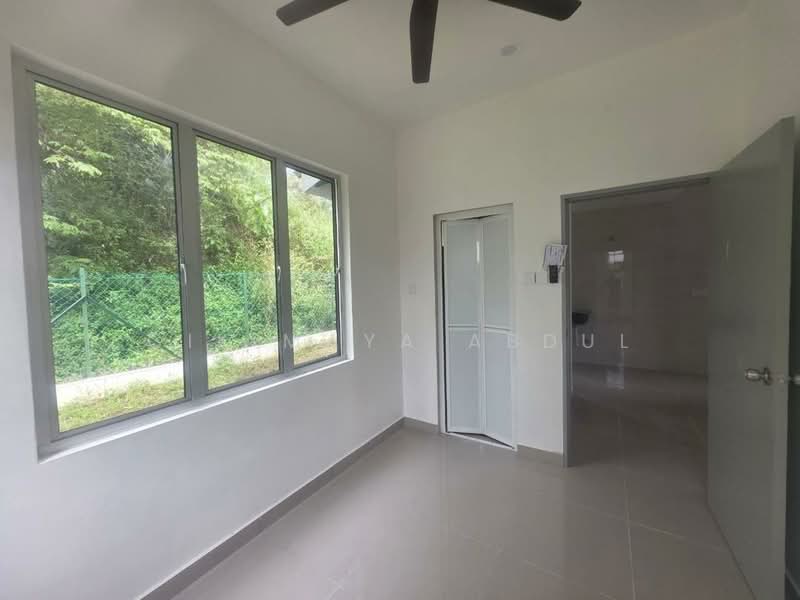 Rumah Berkembar untuk Dijual di Bandar Bukit Raja (Klang) - Cik Maya Abdul - Interior - PropertyGuru.com.my