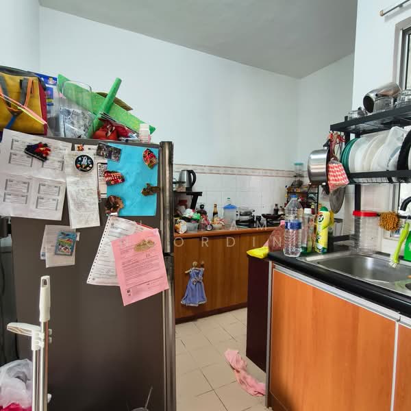 Apartment for Sale at Desa Ku I & III - Hisyam Noordin - Kitchen - PropertyGuru.com.my