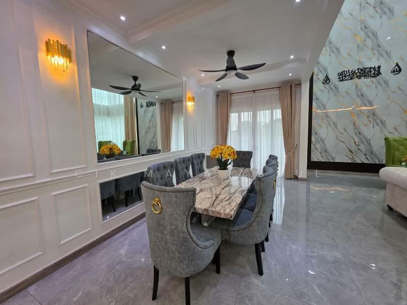 Rumah Teres untuk Dijual di Bandar Mahkota Cheras (Cheras) - Cik Maya Abdul - Dining Room - PropertyGuru.com.my