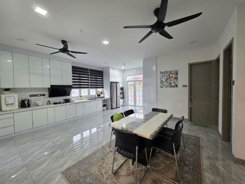 Rumah Teres untuk Dijual di Bandar Mahkota Cheras (Cheras) - Cik Maya Abdul - Kitchen - PropertyGuru.com.my