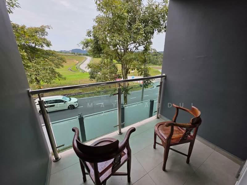 Rumah Teres untuk Dijual di Bandar Mahkota Cheras (Cheras) - Cik Maya Abdul - Balcony - PropertyGuru.com.my