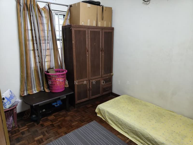 Rumah Teres 2 Tingkat untuk Dijual di Seksyen 6 (Kota Damansara) - Bernard Tay - Bedroom - PropertyGuru.com.my