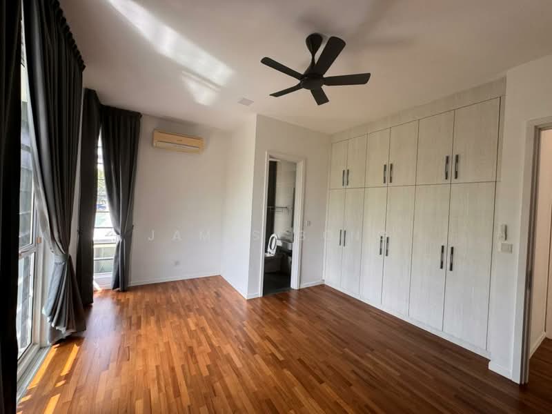 Semi-Detached House for Sale in East Ledang (Iskandar Puteri (Nusajaya)) - James Bong - Bedroom - PropertyGuru.com.my