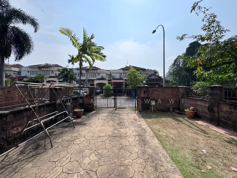 2-storey Terraced House for Sale in Bukit Jelutong (Shah Alam) - Fauran Nawawi - PropertyGuru.com.my