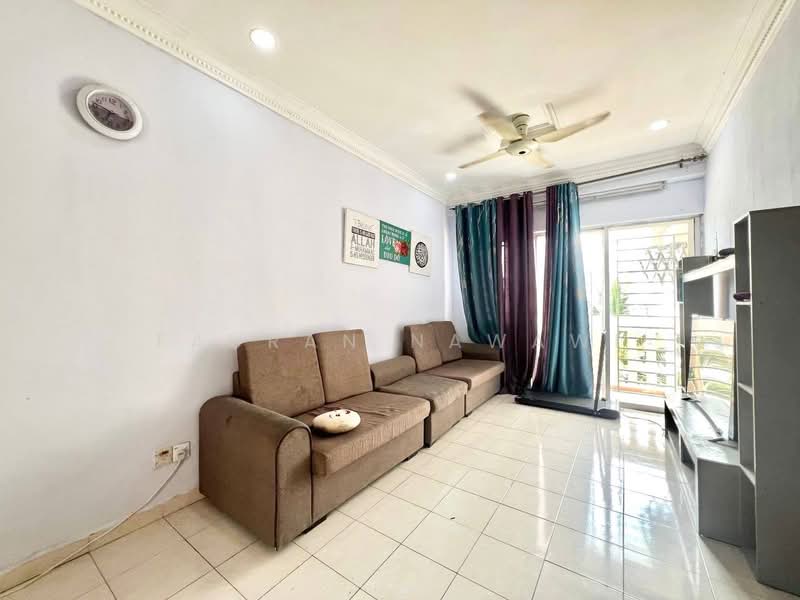 Apartment for Sale at Pangsapuri Danaumas - Fauran Nawawi - PropertyGuru.com.my