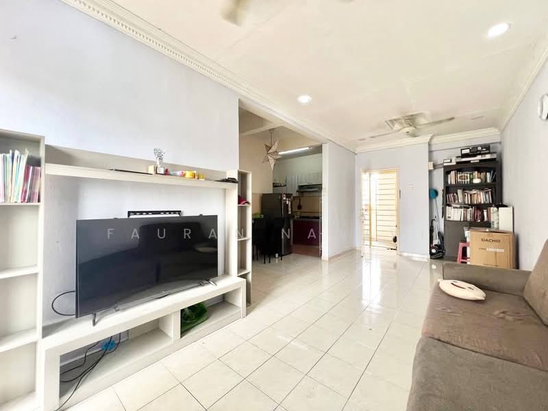 Apartment for Sale at Pangsapuri Danaumas - Fauran Nawawi - PropertyGuru.com.my