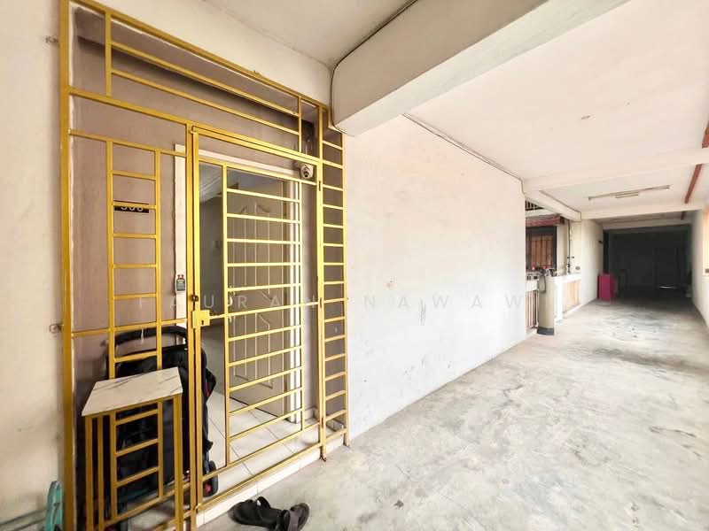 Apartment for Sale at Pangsapuri Danaumas - Fauran Nawawi - PropertyGuru.com.my