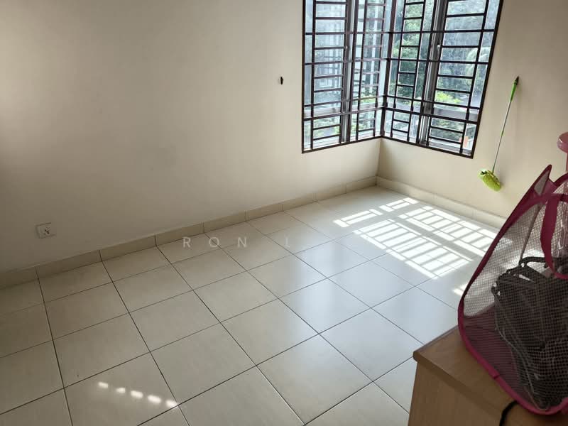 Kondominium untuk Disewa di Villa Park - Ron Liew - Interior - PropertyGuru.com.my