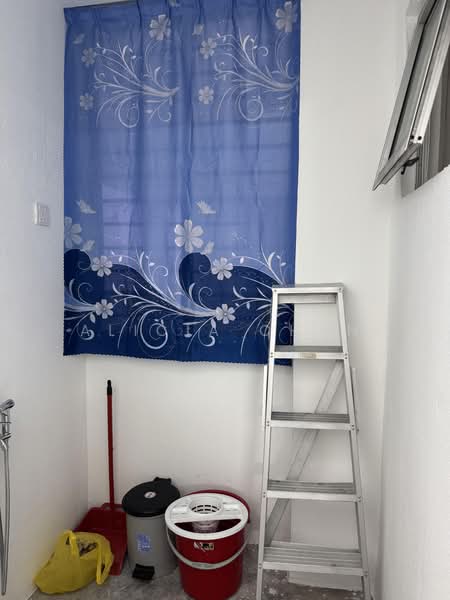 Condominium for Rent at PD Perdana - Alicia Chan - Washing Area - PropertyGuru.com.my