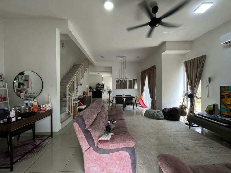 Rumah Kluster untuk Dijual di Setia Ecohill (Semenyih) - Azli Ibrahim - Living Room - PropertyGuru.com.my