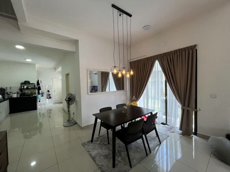 Rumah Kluster untuk Dijual di Setia Ecohill (Semenyih) - Azli Ibrahim - Dining Room - PropertyGuru.com.my