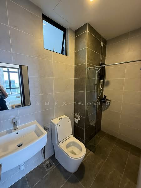 Kondominium untuk Disewa di Twin Tower Residence - James Bong - Bathroom - PropertyGuru.com.my