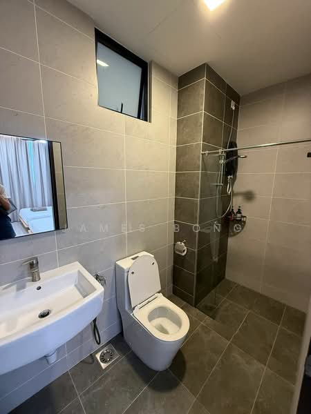 Kondominium untuk Disewa di Twin Tower Residence - James Bong - Bathroom - PropertyGuru.com.my