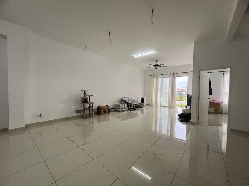 Rumah Teres 2 Tingkat untuk Dijual di Bangi (Selangor) - Azli Ibrahim - Living Room - PropertyGuru.com.my