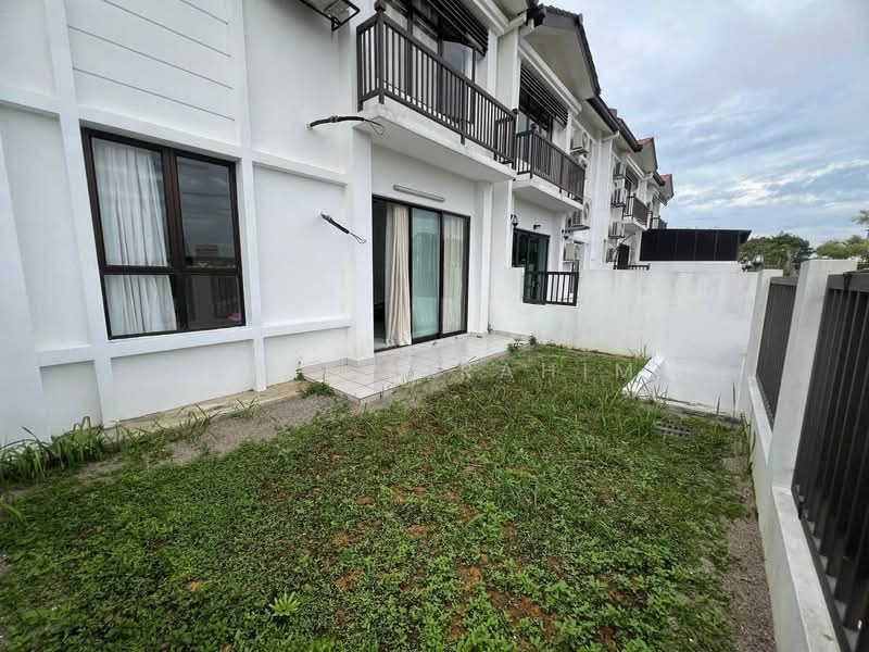 Rumah Teres 2 Tingkat untuk Dijual di Bangi (Selangor) - Azli Ibrahim - Exterior - PropertyGuru.com.my