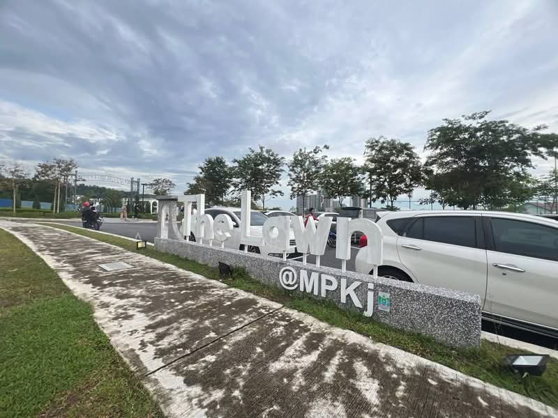 Rumah Teres 2 Tingkat untuk Dijual di Bangi (Selangor) - Azli Ibrahim - Exterior - PropertyGuru.com.my