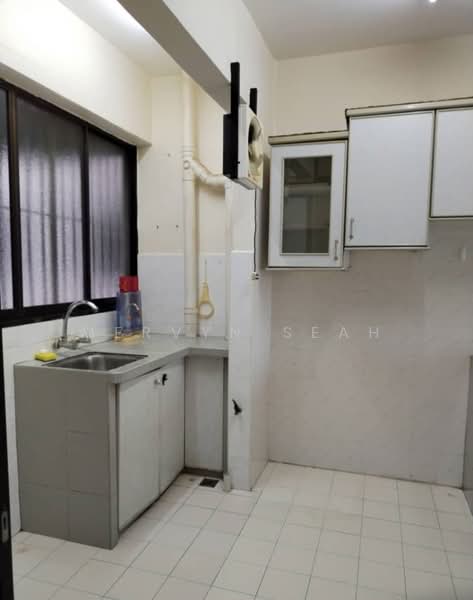 Apartment for Sale at Greenlane Heights Block E - Mervyn Seah - Kitchen - PropertyGuru.com.my