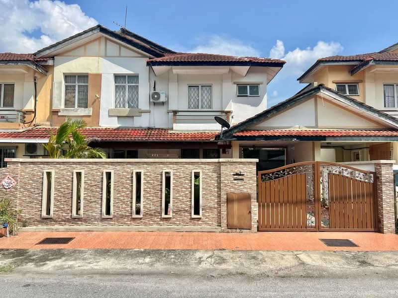 Semi-Detached House for Sale in Saujana Utama 2 (Ijok) - Nurain . - PropertyGuru.com.my