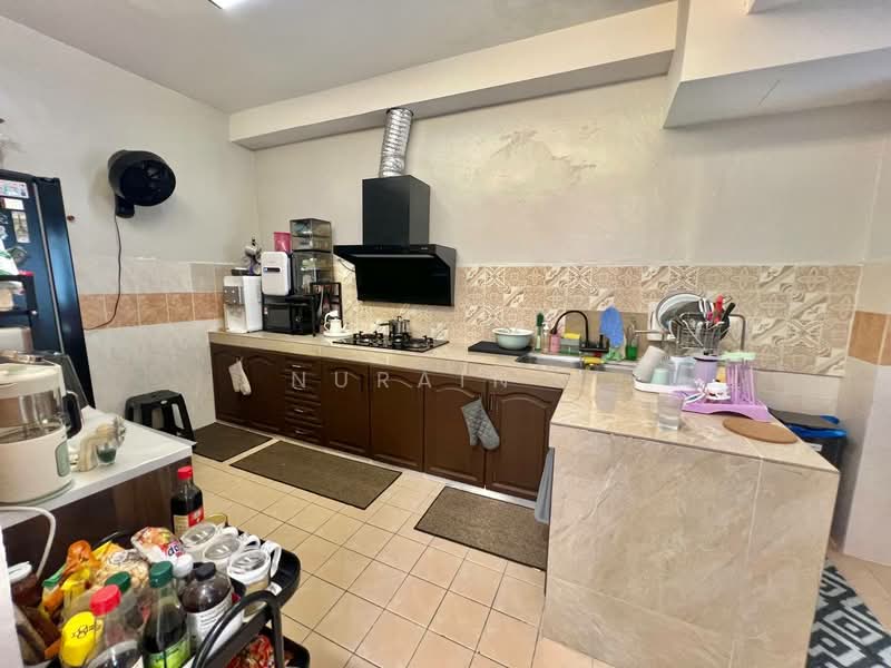 Semi-Detached House for Sale in Saujana Utama 2 (Ijok) - Nurain . - PropertyGuru.com.my