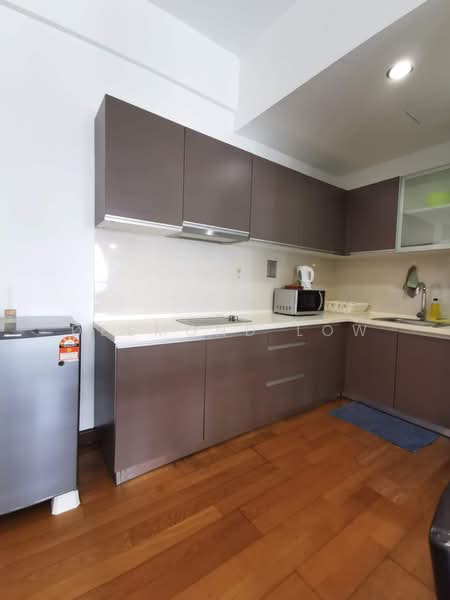 Servis Apartment untuk Disewa di Regalia Residence - Desmond Low - Kitchen - PropertyGuru.com.my