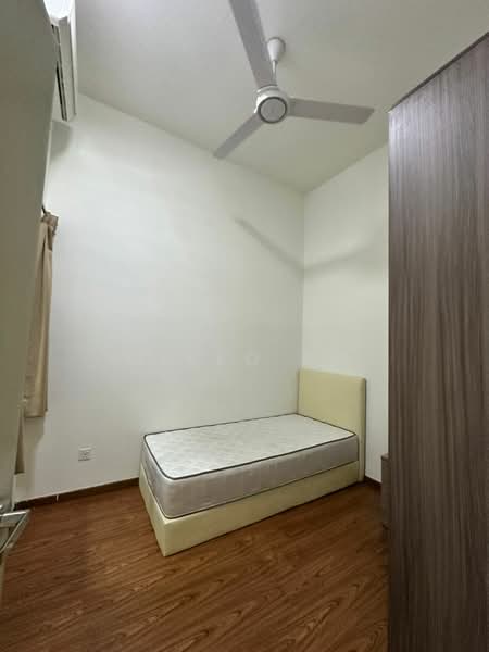 Service Residence for Sale at Vue Residences - Mikko Ng - Bedroom - PropertyGuru.com.my