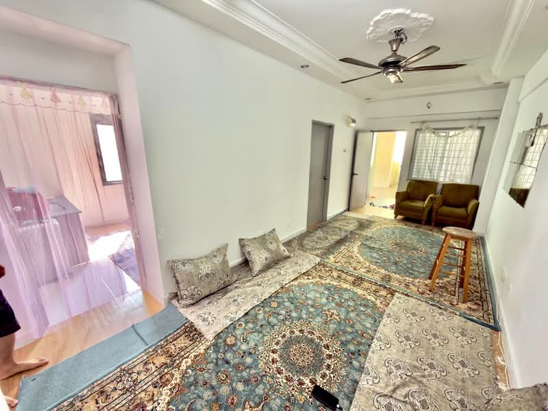 Flat for Sale at Permai Court 2 - Azli Ibrahim - Living Room - PropertyGuru.com.my