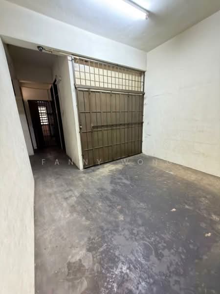 Kedai untuk Dijual di George Town (Penang) - Fanny Wong - Interior - PropertyGuru.com.my