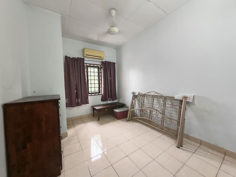 Rumah Teres 2 Tingkat untuk Dijual di Taman Puchong Prima (Puchong) - Kho Daniel - Bedroom - PropertyGuru.com.my