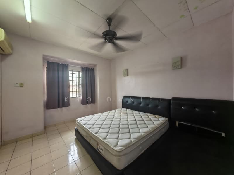Rumah Teres 2 Tingkat untuk Dijual di Taman Puchong Prima (Puchong) - Kho Daniel - Bedroom - PropertyGuru.com.my