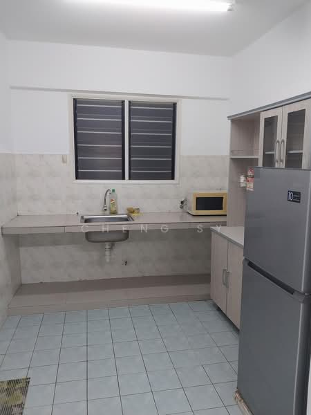 Apartment for Rent at Arena Green - Cheng SY - Kitchen - PropertyGuru.com.my