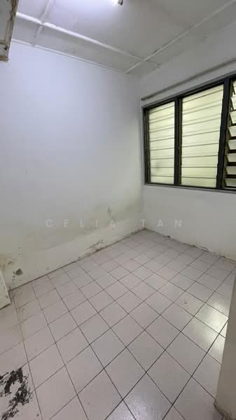 2-storey Terraced House for Sale in Usj 6 (Subang Jaya) - Celia Tan - Interior - PropertyGuru.com.my