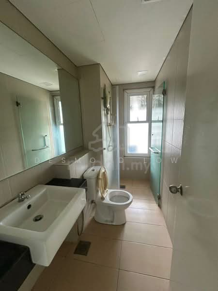 Kondominium untuk Disewa di Sutera Maya - Desmond Low - Bathroom - PropertyGuru.com.my