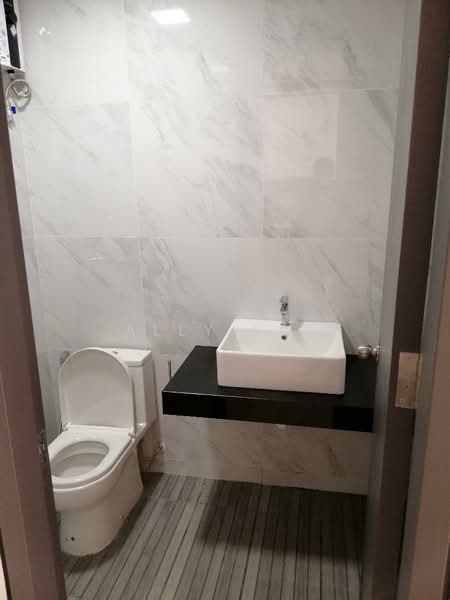 Service Residence for Rent at Emporis - Ally Lee - Bathroom - PropertyGuru.com.my