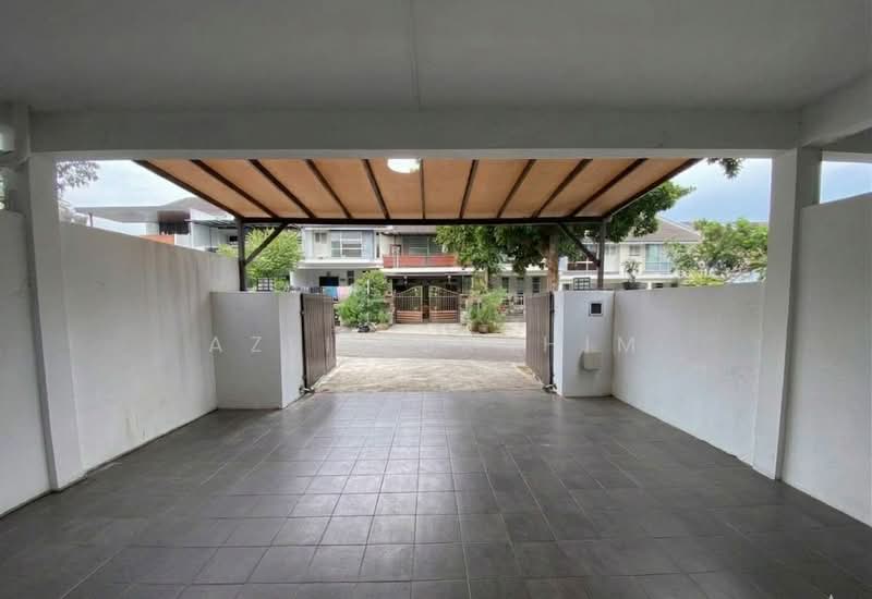 2-storey Terraced House for Sale in Kajang (Selangor) - Azli Ibrahim - Exterior - PropertyGuru.com.my