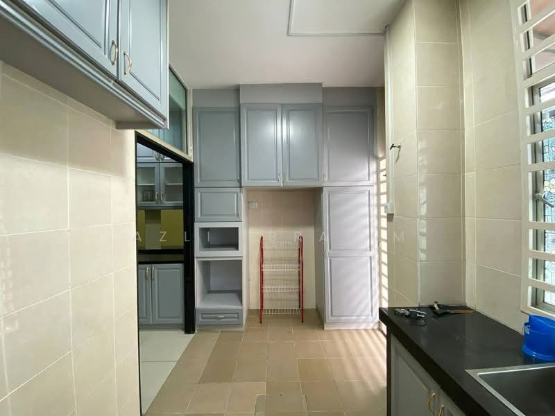 2-storey Terraced House for Sale in Kajang (Selangor) - Azli Ibrahim - Kitchen - PropertyGuru.com.my