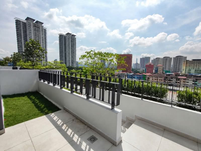 Kondominium untuk Dijual di The Pano - Leslie Low - Exterior - PropertyGuru.com.my