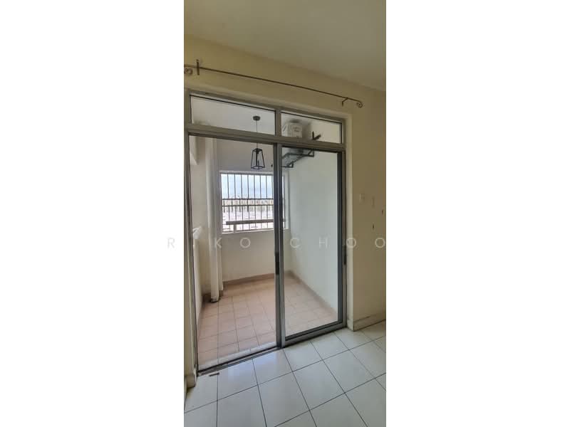 Condominium for Rent at D'aman Crimson - Riko Choo - Balcony - PropertyGuru.com.my