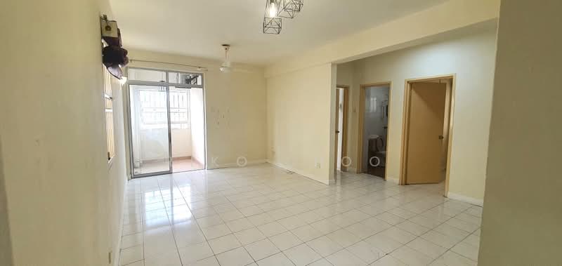 Condominium for Rent at D'aman Crimson - Riko Choo - Living Room - PropertyGuru.com.my