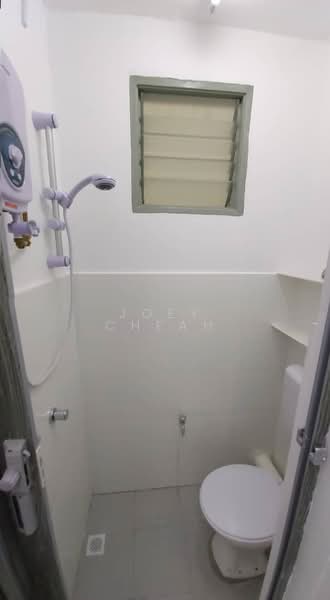 Pangsapuri untuk Disewa di The Rise Collection 1 - Joey Cheah - Bathroom - PropertyGuru.com.my