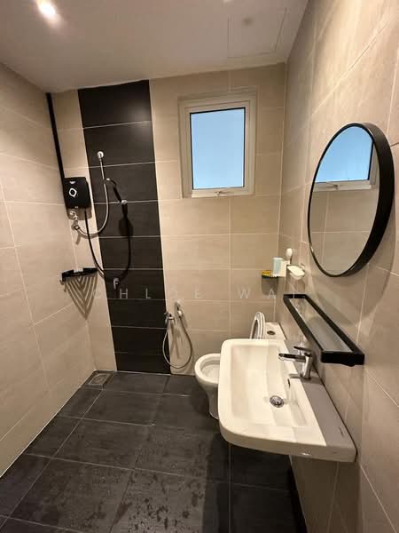Service Residence for Sale at Pinnacle Sri Petaling - Chloe Wai - Bathroom - PropertyGuru.com.my
