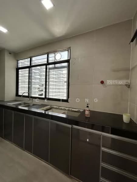 Kondominium untuk Disewa di KL Traders Square - CK Teong - Kitchen - PropertyGuru.com.my