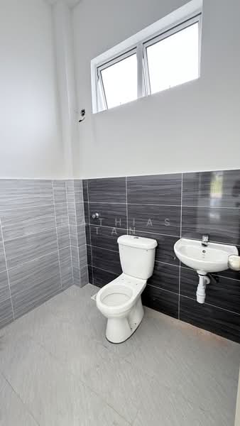 Rumah Berkembar untuk Dijual di Taman Tanjung Minyak Utama (Tanjong Minyak) - Mathias Tan - PropertyGuru.com.my