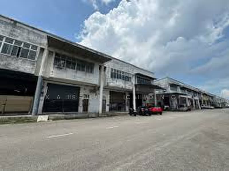 Shop for Sale in Ampang (Kuala Lumpur) - Kah Hee Chong - Exterior - PropertyGuru.com.my