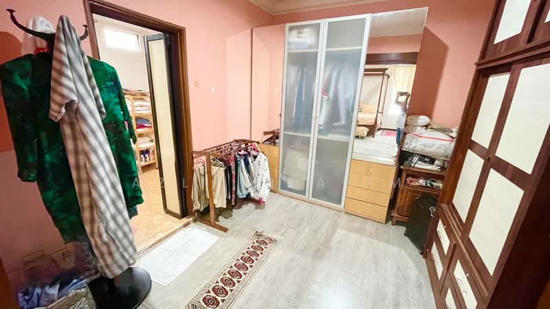 Semi-Detached House for Sale in Ukay Perdana (Ulu Kelang) - Azli Ibrahim - Bedroom - PropertyGuru.com.my