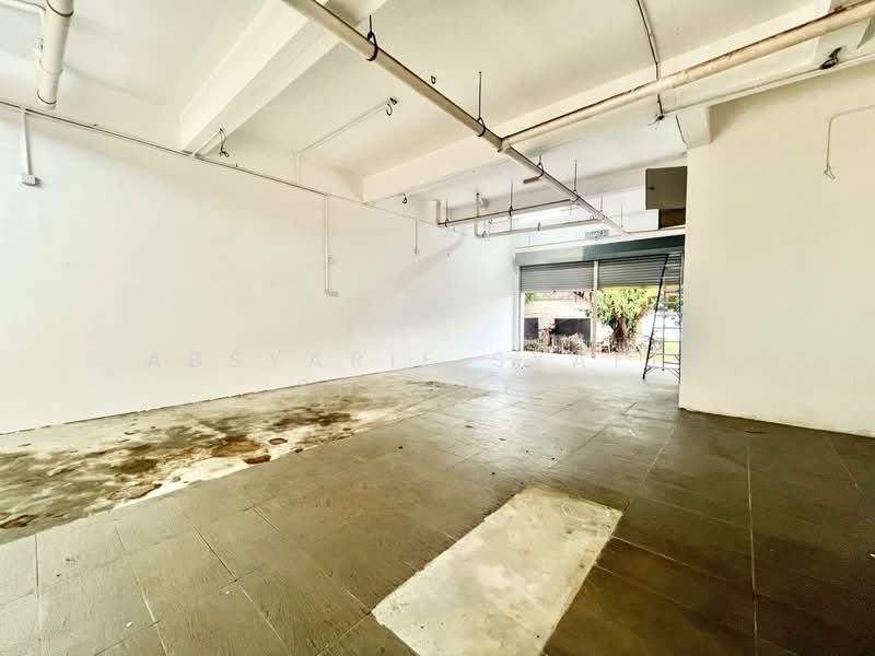 Shop for Rent in Seksyen 24 (Shah Alam) - Absyarie Syafiq Shahrin - Interior - PropertyGuru.com.my