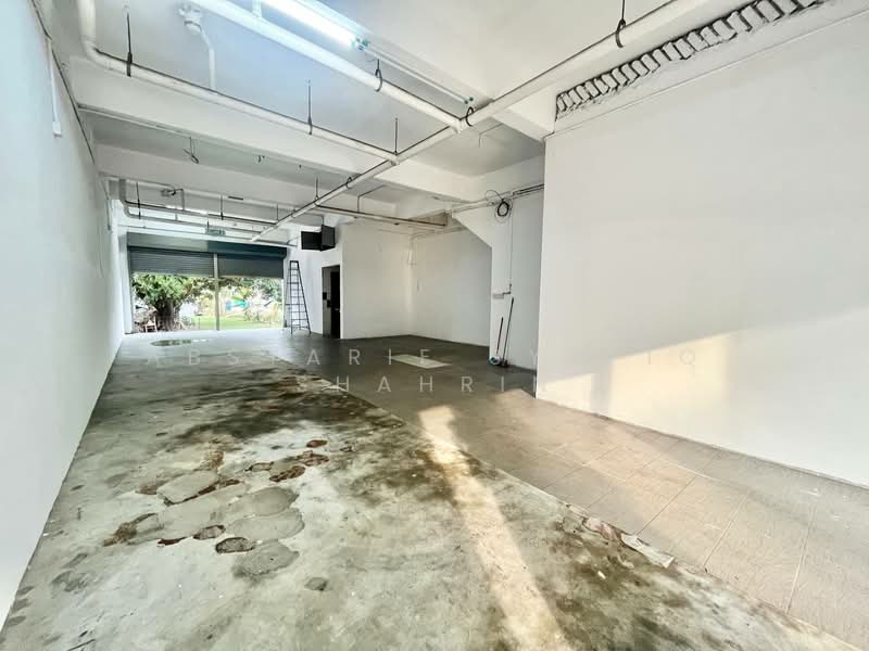 Shop for Rent in Seksyen 24 (Shah Alam) - Absyarie Syafiq Shahrin - Interior - PropertyGuru.com.my
