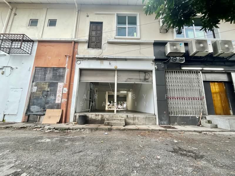Shop for Rent in Seksyen 24 (Shah Alam) - Absyarie Syafiq Shahrin - Exterior - PropertyGuru.com.my