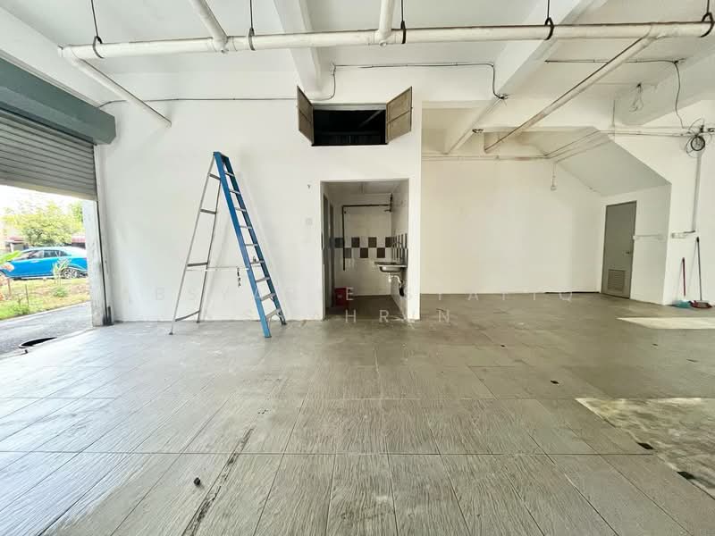 Shop for Rent in Seksyen 24 (Shah Alam) - Absyarie Syafiq Shahrin - Interior - PropertyGuru.com.my