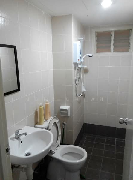 Pangsapuri untuk Disewa di Melody Homes - Joey Cheah - Bathroom - PropertyGuru.com.my